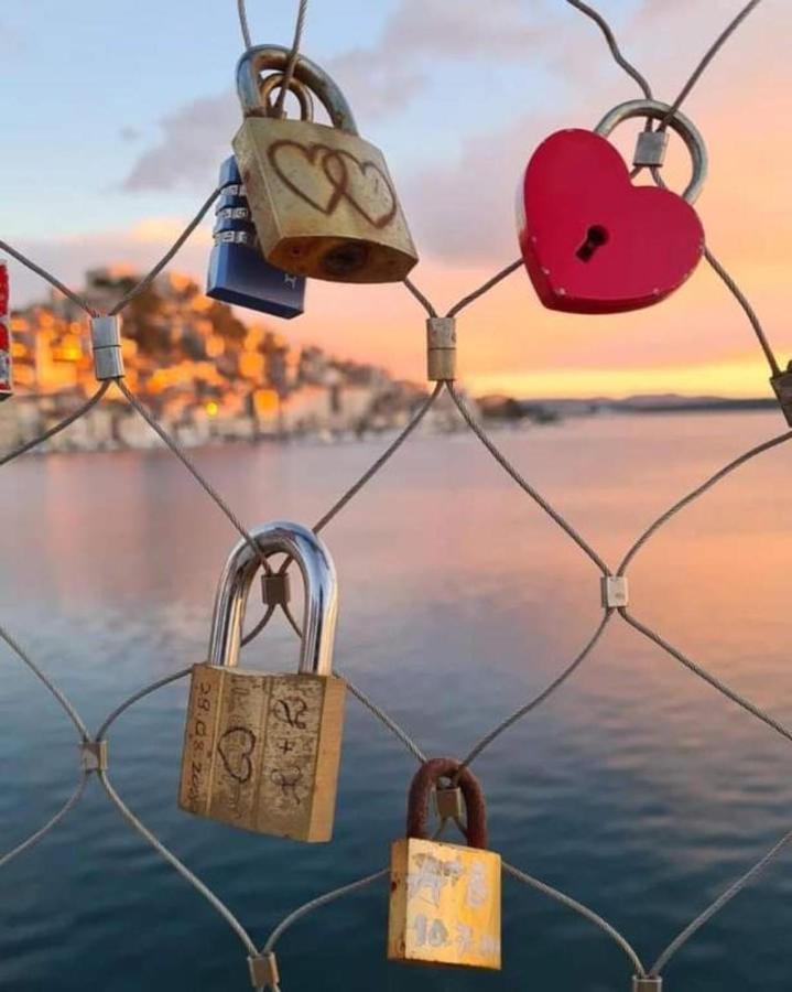 Sibenik Style Suites Luaran gambar