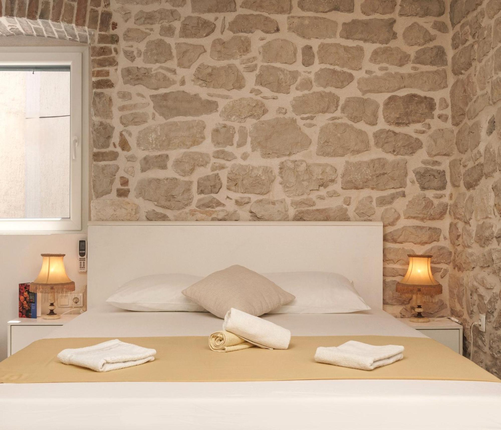 Sibenik Style Suites Luaran gambar