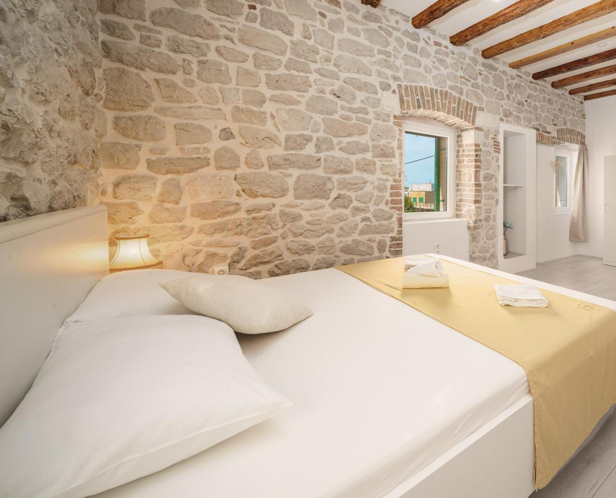 Sibenik Style Suites Luaran gambar